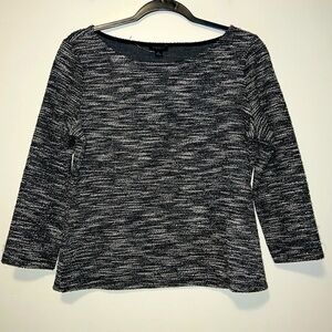 Women’s Ann Taylor neutral marled heather gray casual popover Top shirt size M